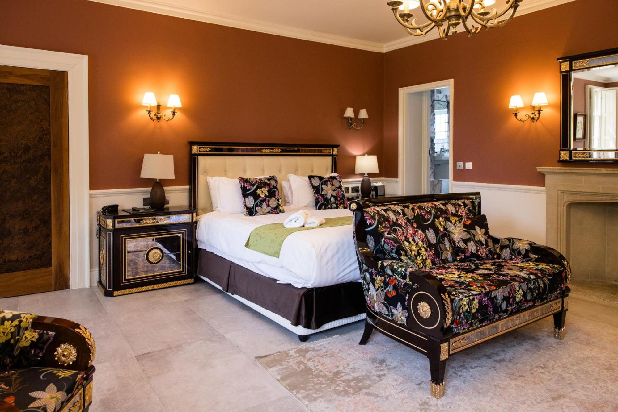 Manor 4*